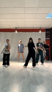 Clases de urbano y moderno para niños