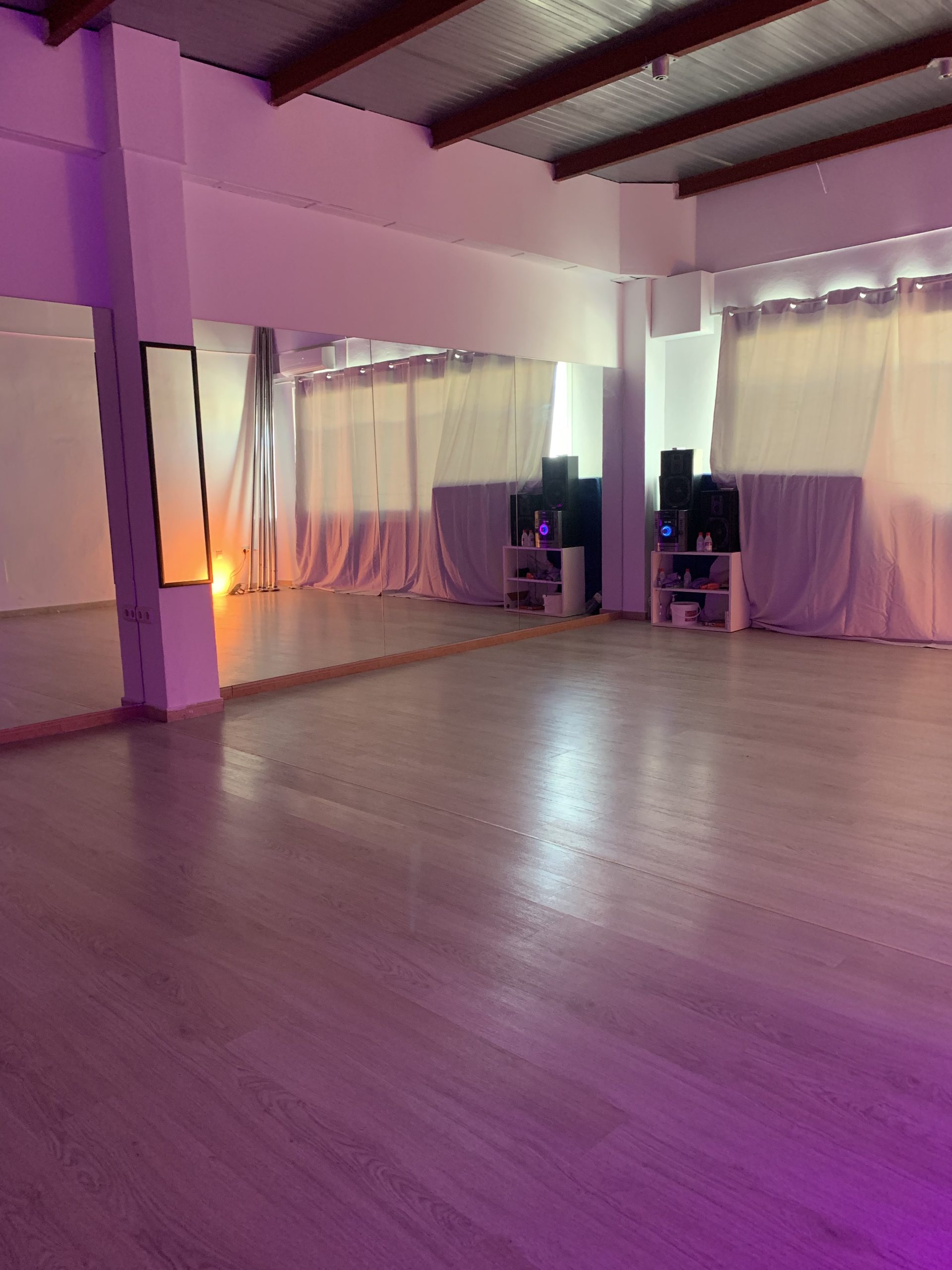 Alquiler de salas 18 Salas indance studio Las Lagunas de Mijas - fuengirola