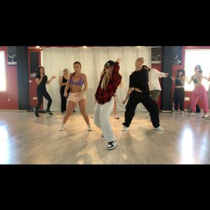 clases de baile urbano en Indance studio las lagunas de mijas