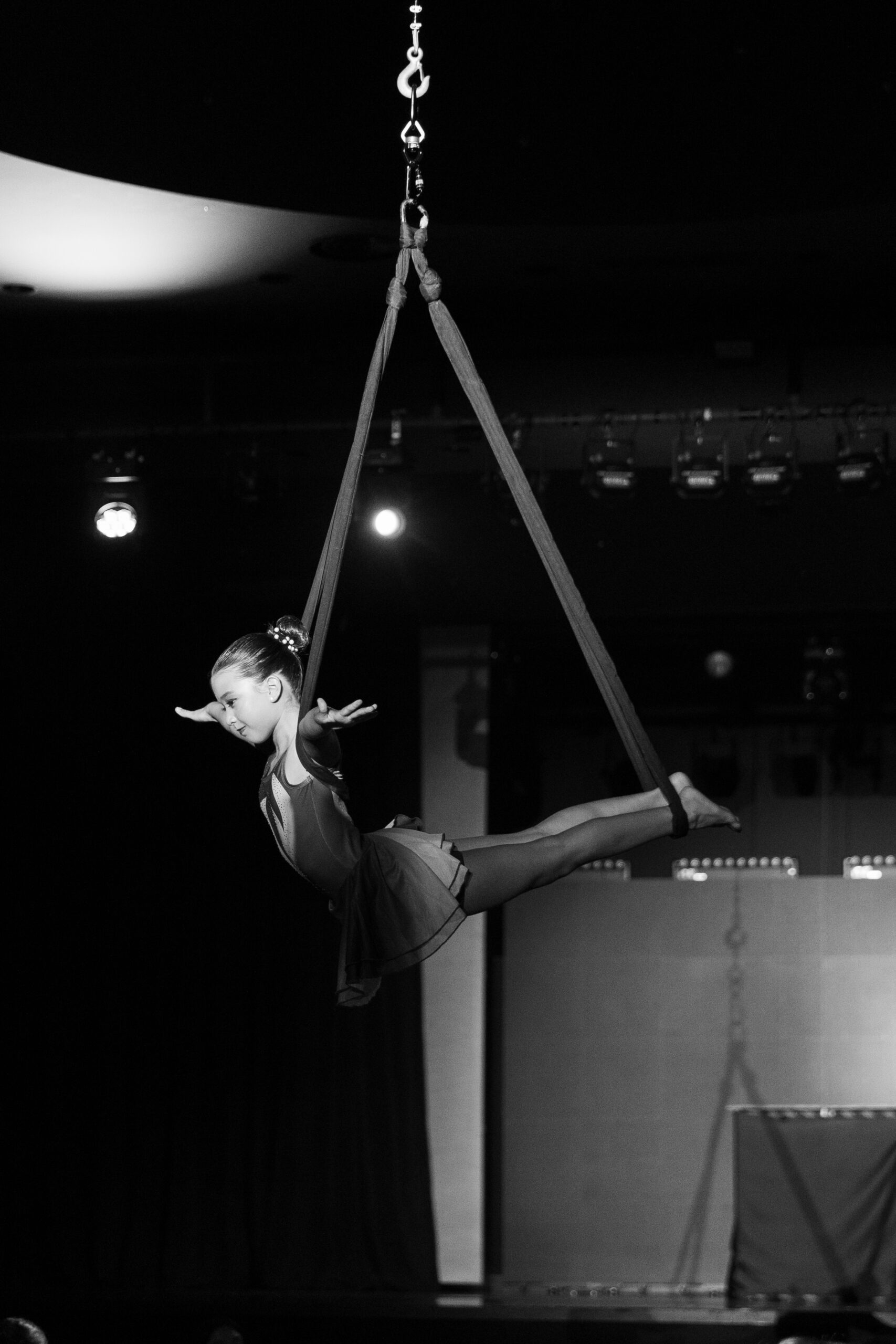 Straps aéreos para niños en Las Lagunas de Mijas - Indance Studio